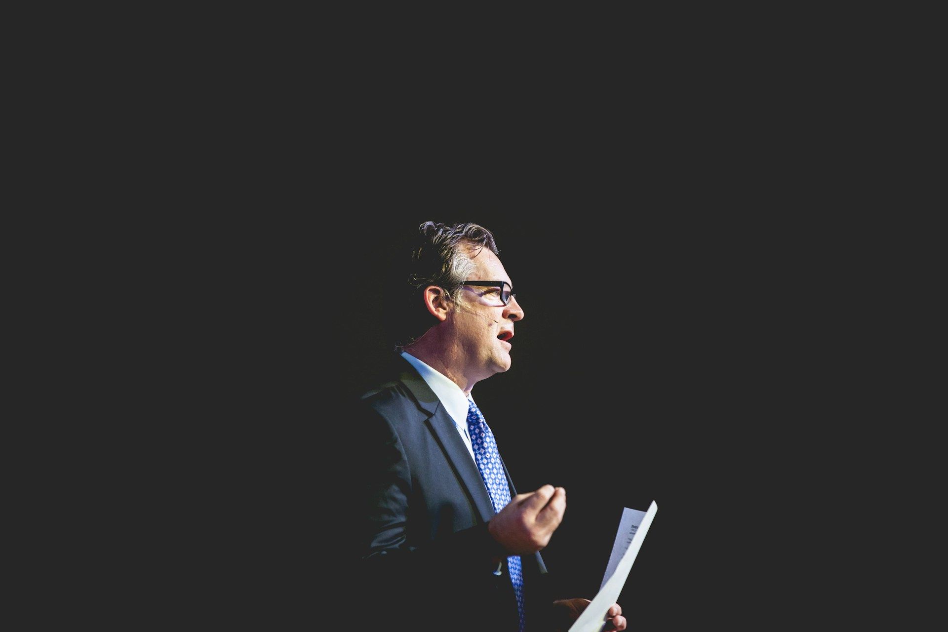 pastor doing a sermon